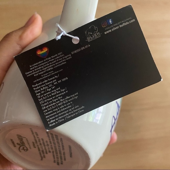 NEW Disney’s Mickey Mouse Rainbow Coffee Mug 18oz - Picture 2 of 8